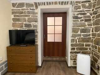 Апартаменты Kvartura z dvorukom Каменец-Подольский Апартаменты с 3 спальнями-20