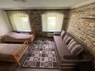 Апартаменты Kvartura z dvorukom Каменец-Подольский Апартаменты с 3 спальнями-23