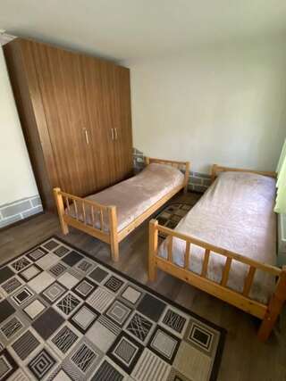 Апартаменты Kvartura z dvorukom Каменец-Подольский Апартаменты с 3 спальнями-24