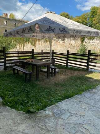 Апартаменты Kvartura z dvorukom Каменец-Подольский Апартаменты с 3 спальнями-28