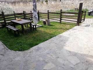 Апартаменты Kvartura z dvorukom Каменец-Подольский Апартаменты с 3 спальнями-6